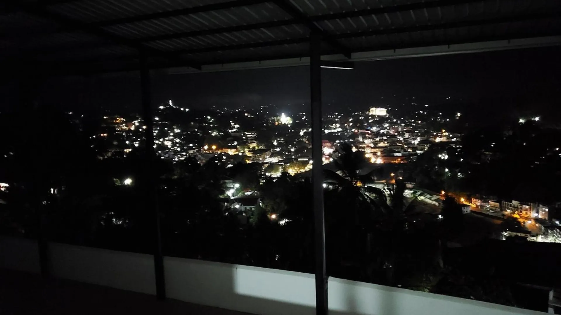 Room In Guest Room - Kandy City View Mpm Guest Room - 2B1 招待所
